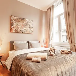 Apartamento Luxury Palace By Rikas Bélgica